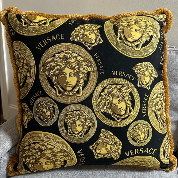 Versace double faced Medusa cushion with fringe - Picture 2 of 5